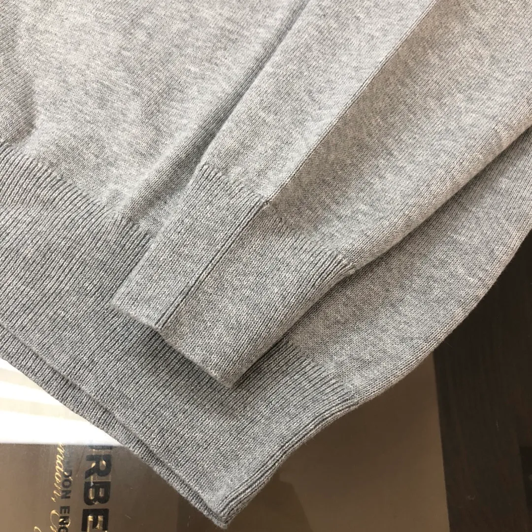 P115，MON*CLER 💥 New Arrival ～ Classic 。 ， ， ， ， ， 。 ， logo ， Versatile Hot Sale⚠️⚠️✨✨ ！ ！ ：Black White Gray Size：M L XL XXL 3XL